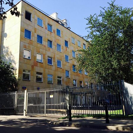 ワルシャワLovely Lux Garden Flat Near Royal Parkアパートメント エクステリア 写真